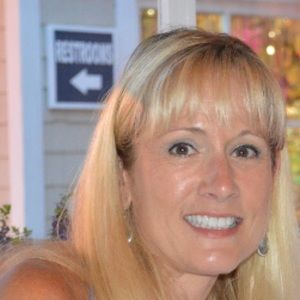 Meet your Posher, Myra